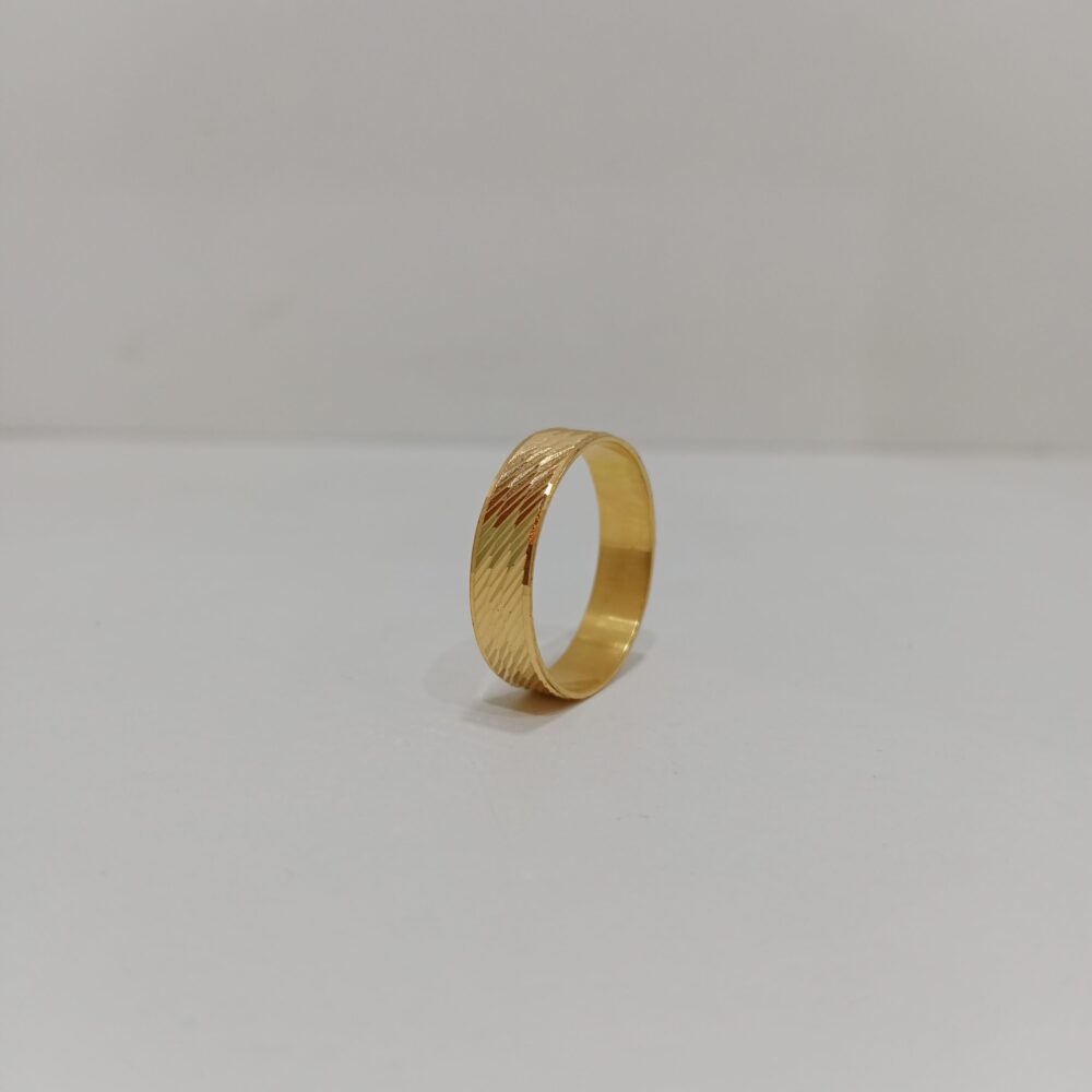 Finger Ring 718