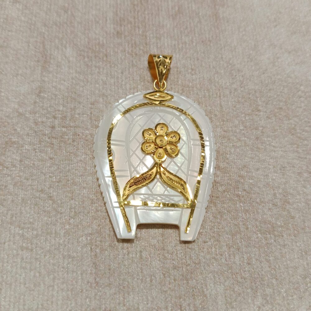Locket 278