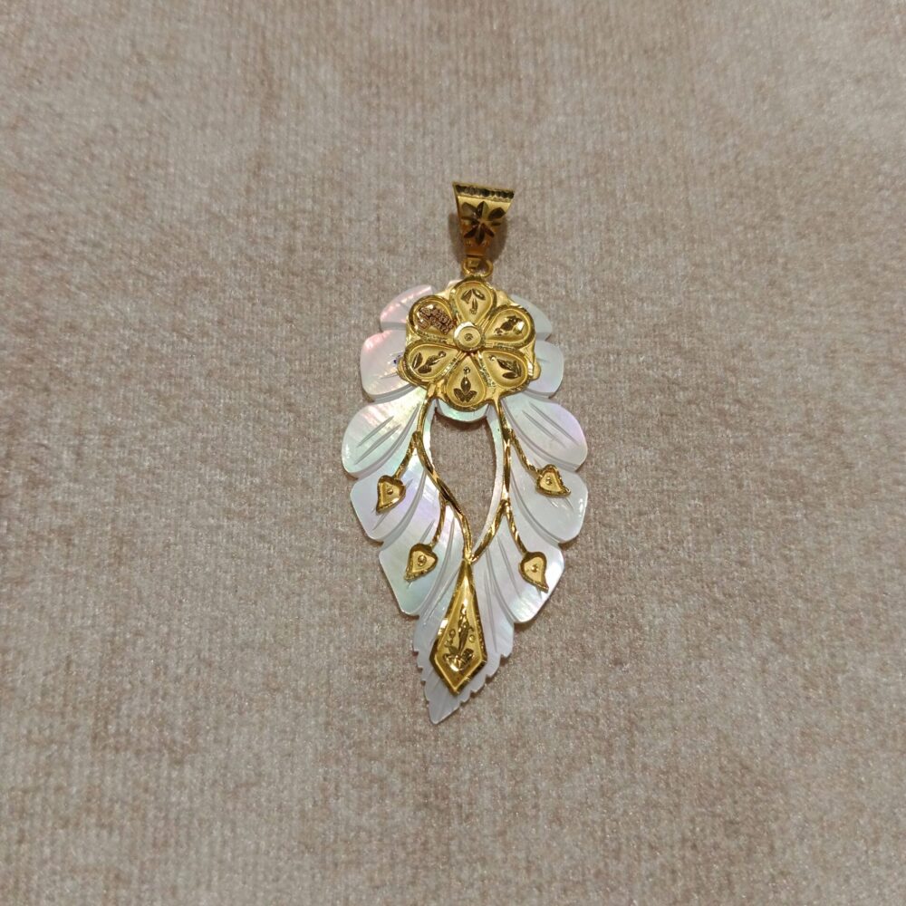 Locket 280