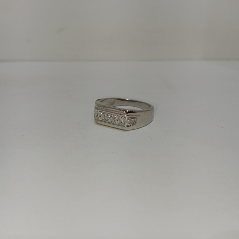 Silver Finger 355