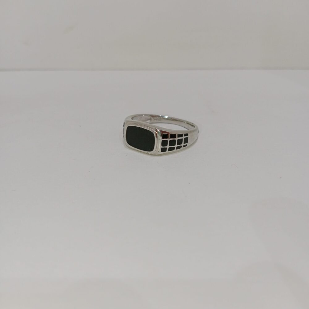 Silver Finger 356