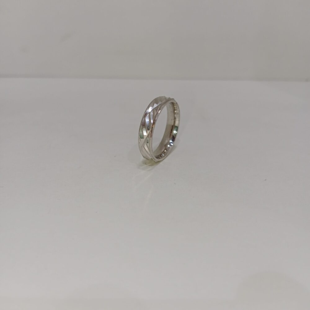Silver Finger 491