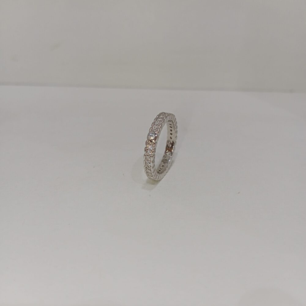 Silver Finger 553