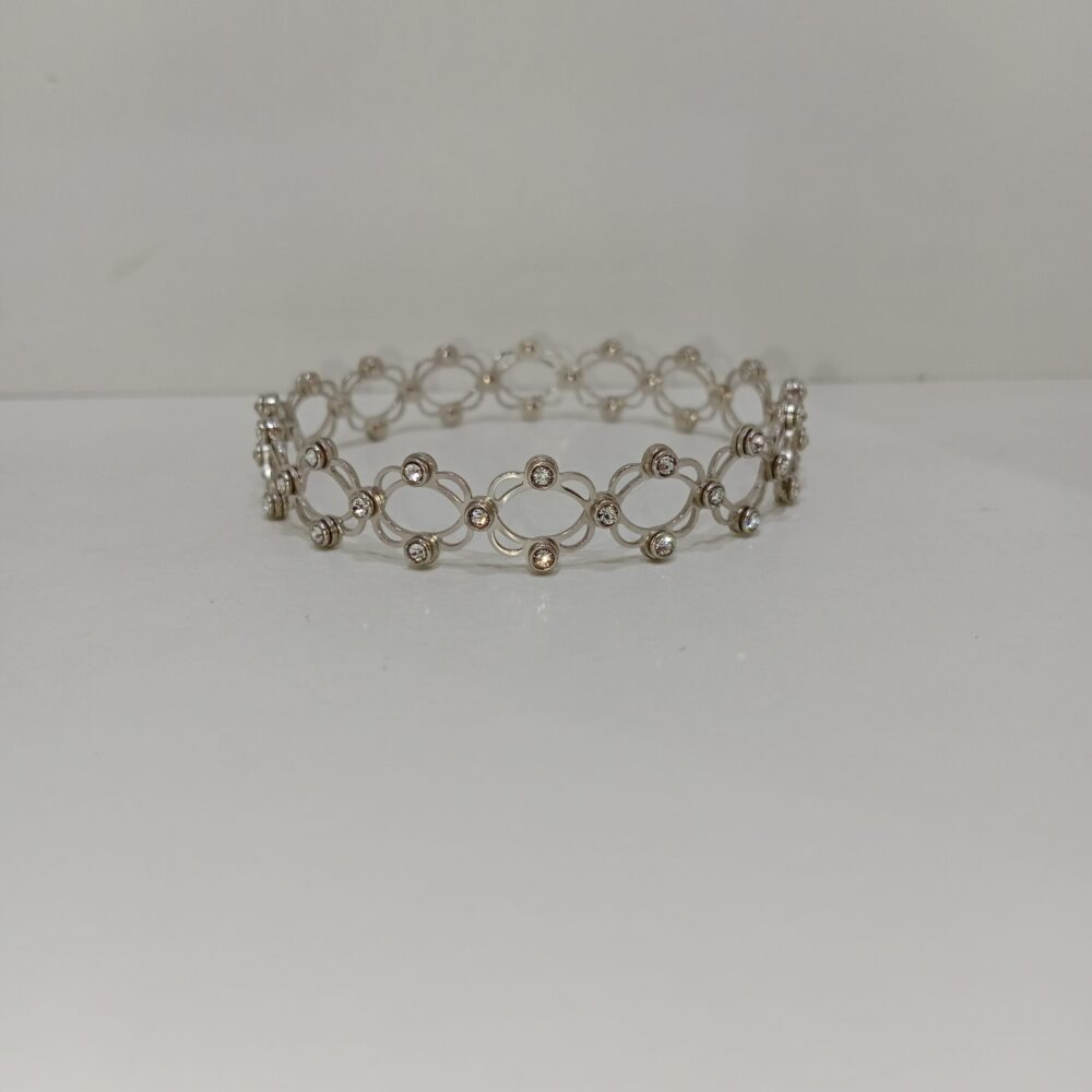 Silver Finger 560